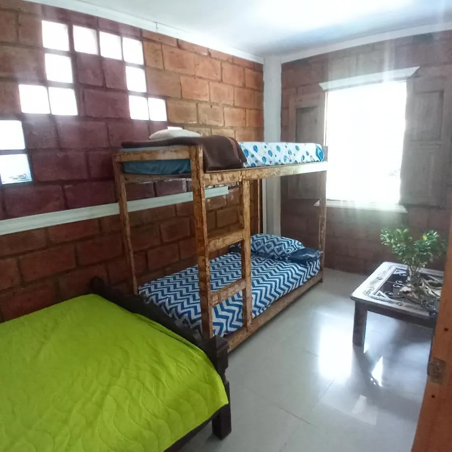 Bosques Del Rio Hostal Medellin 0*,